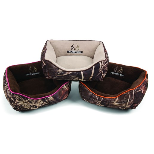 25-In x 21-In Realtree Camo Box Pet Bed (ASSORTED)