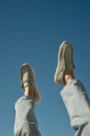 Men's Wally Linen Moc in Iron 