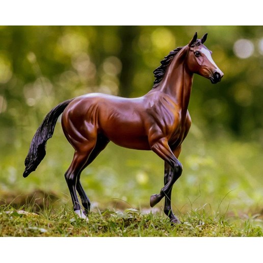 Breyer Tiz The Law Thoroughbred Horse