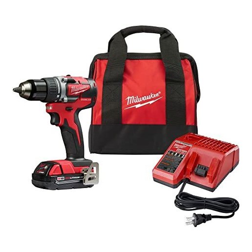 Milwaukee M18 18-Volt Cordless 1/2-In Drill/ Driver Kit