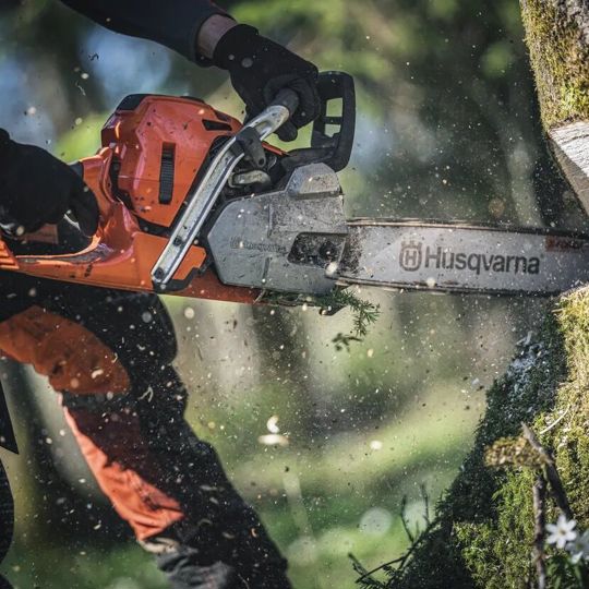 Husqvarna 572 XP 24 In Gas Chainsaw Chainsaws Husqvarna