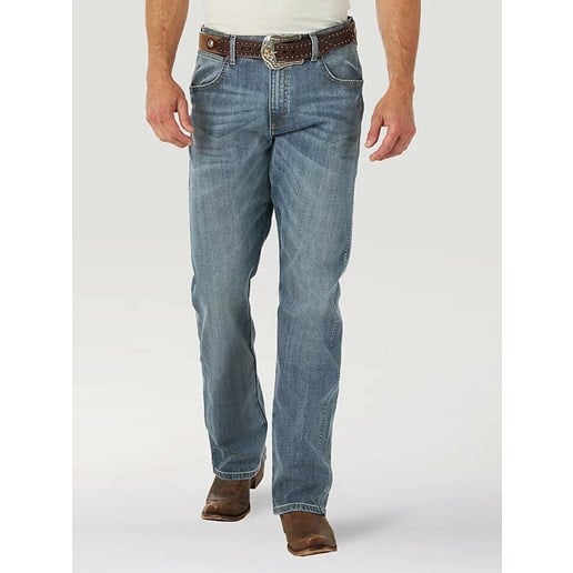 Wrangler® Men's Retro® Boot Cut Jean in Greeley