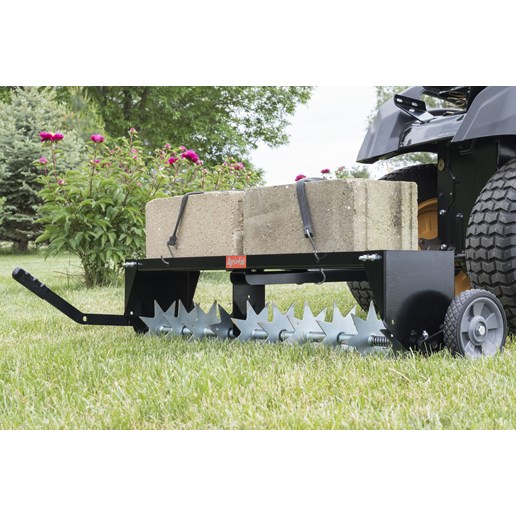 40-In Tow Spike Aerator