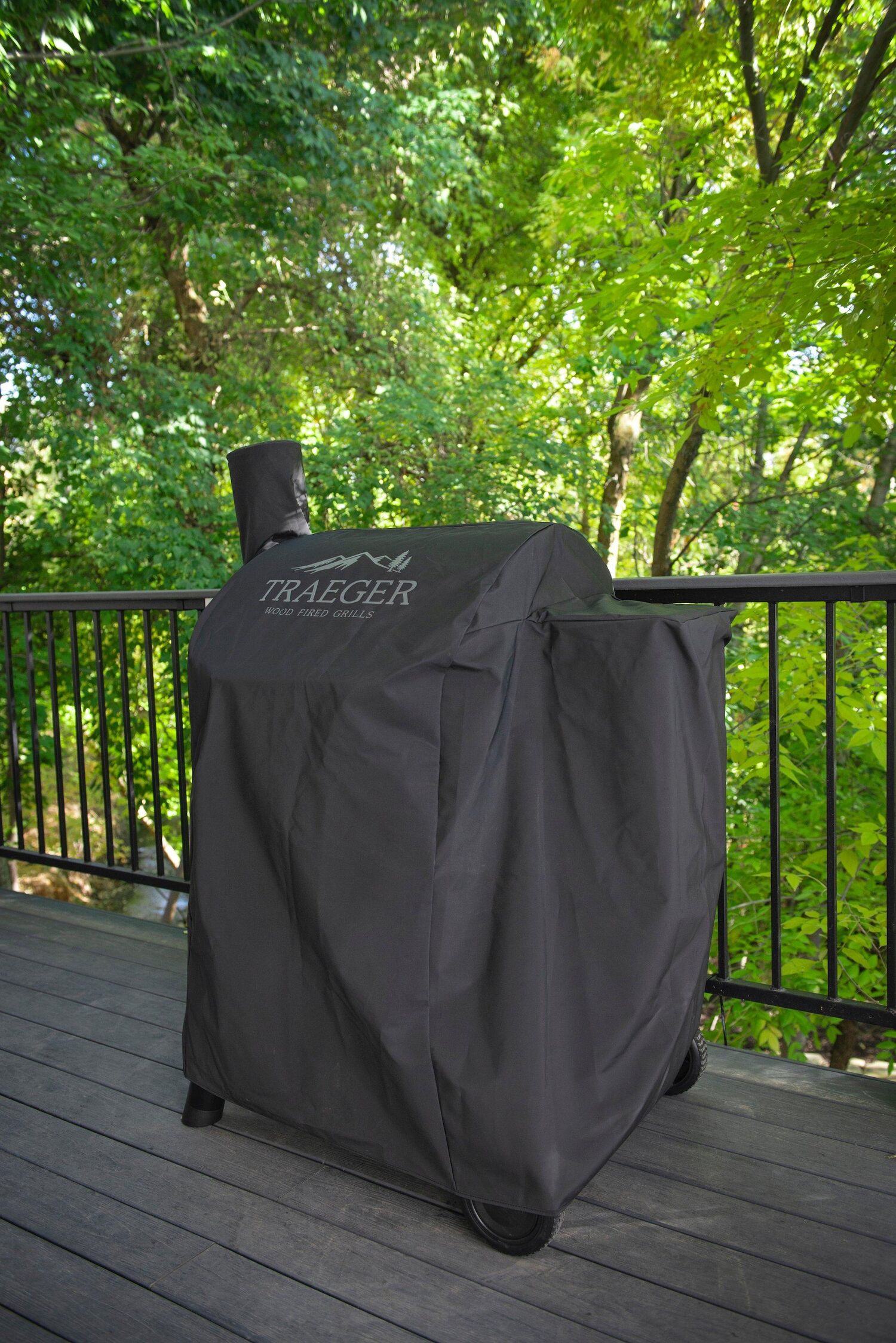 Pro 575/22 Series Full-Length Grill Cover