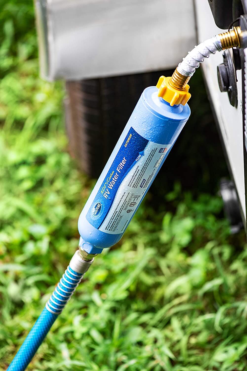 Camco TastePure RV Water Filter with Flexible Hose Protector
