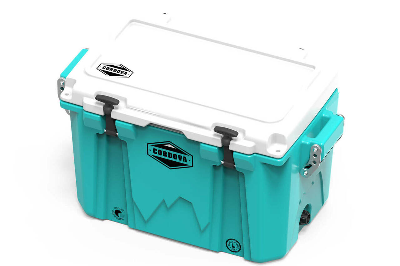 Cordova Companion 28-Qt Cooler in Beach Blue