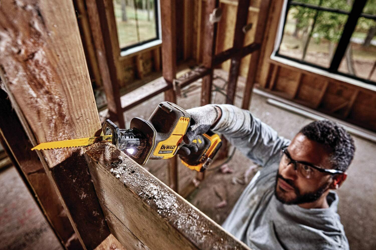 DeWALT Atomic 20V Max Cordless One-Handed Reciprocating Saw (Tool Only)