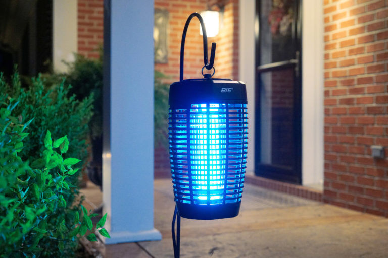 PIC Bug Zapper, 40-W