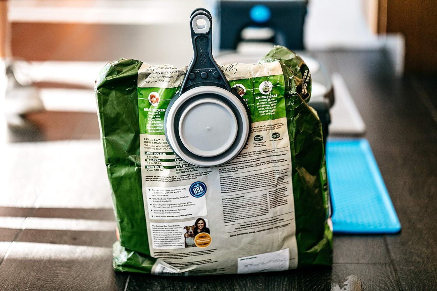 Dexas Grey Collapsible KlipScoop Dry Dog Food Scoop & Bag Clip, 2-Cups