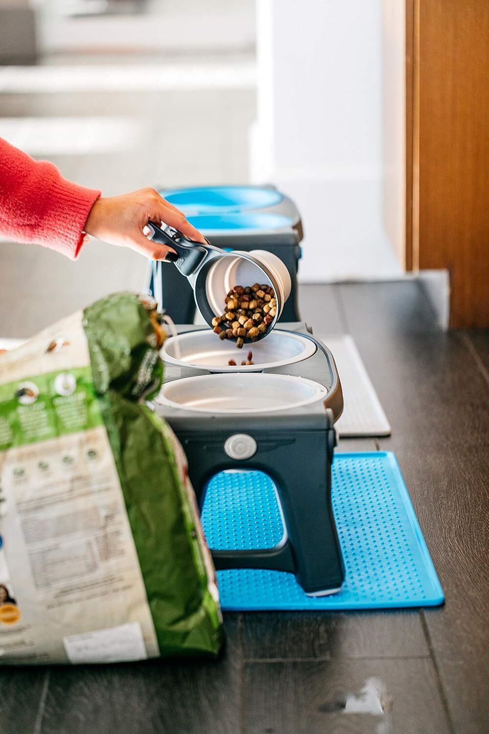 Dexas Grey Collapsible KlipScoop Dry Dog Food Scoop & Bag Clip, 2-Cups