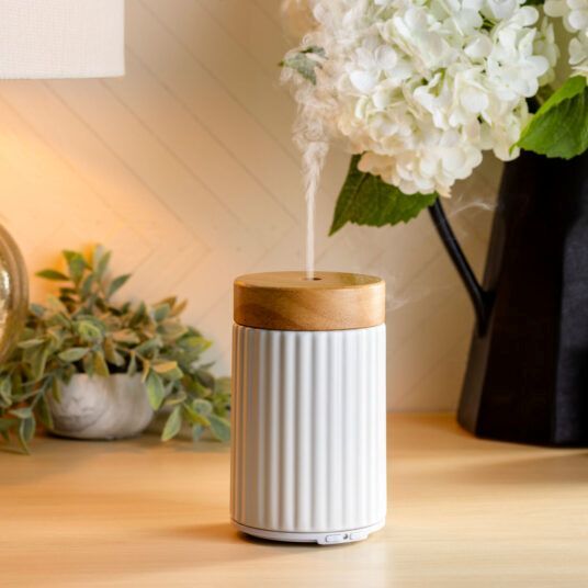 Airomé Wood & Ceramic Ultra Sonic Essential Oil Diffuser