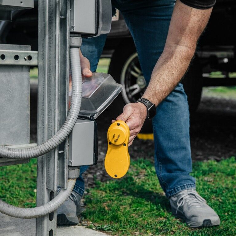 Camco Power Grip Electrical Offset Adapter, 15-Amp to 50-Amp