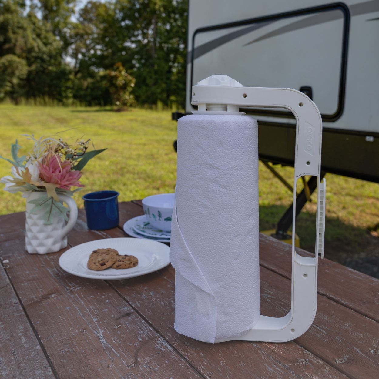 Camco White RV Paper Towel Holder