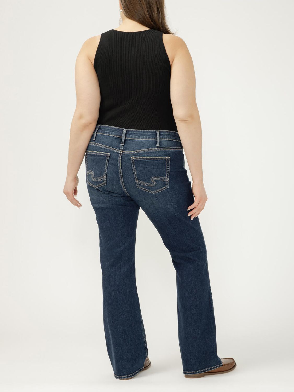 Silver Jeans Co. Women's Elyse Mid Rise Slim Bootcut Luxe Stretch Jeans