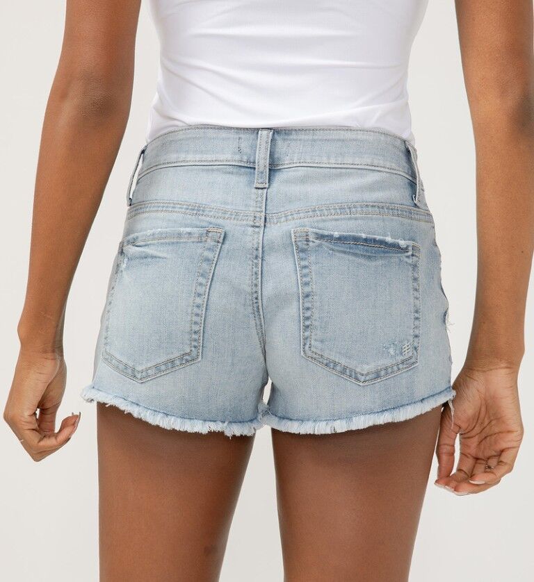 Silver Jeans Co. Women's Boyfriend Mid Rise Luxe Stretch Americana Shorts