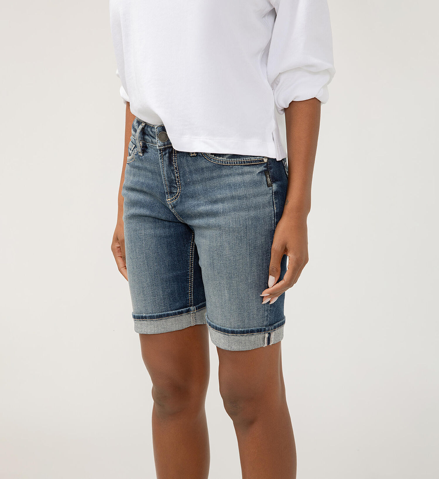 Silver Jeans Co. Women's Suki Mid Rise Bermuda Shorts