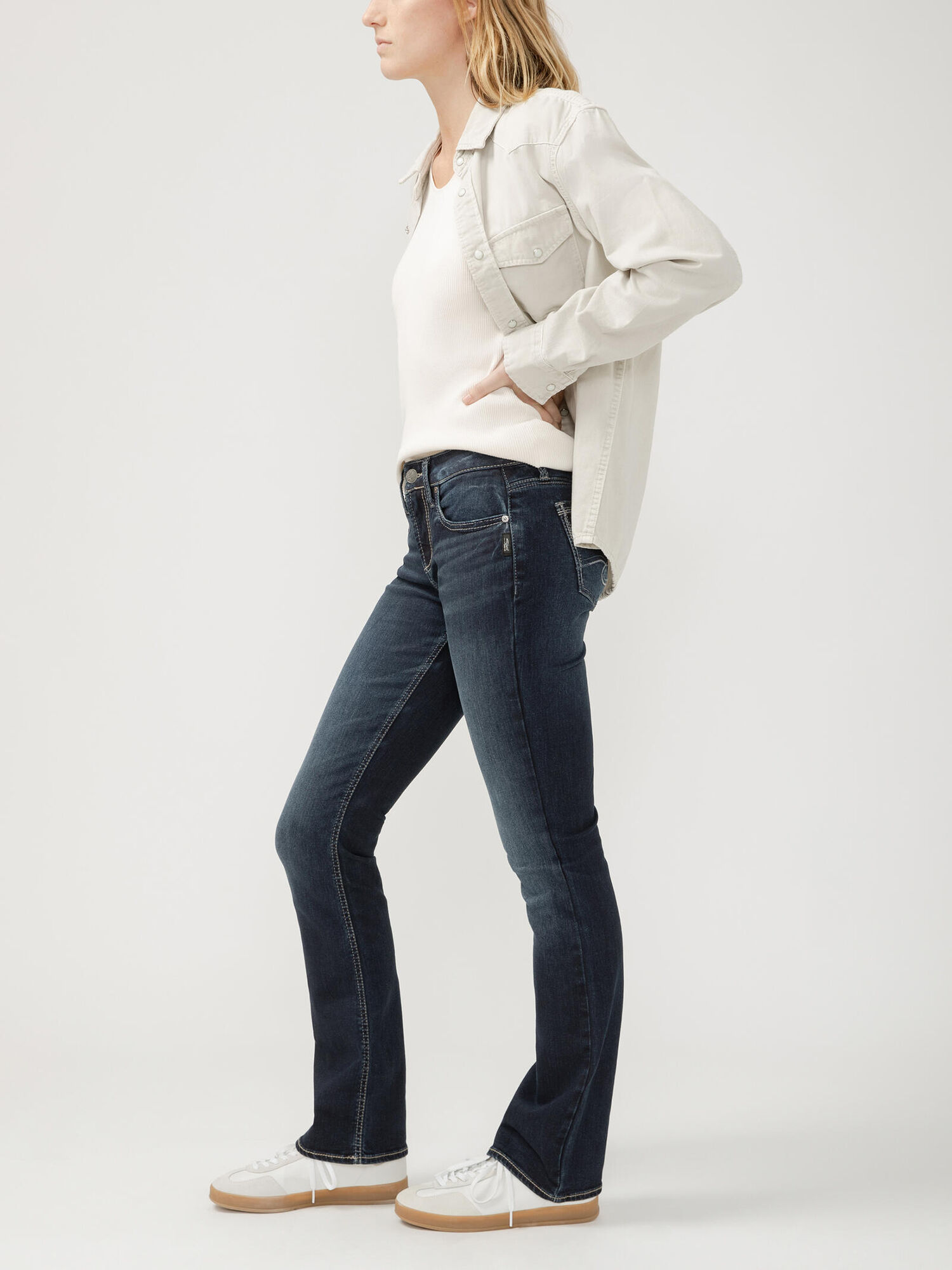 Silver Jeans Co. Women's Suki Mid Rise Slim Bootcut Jeans