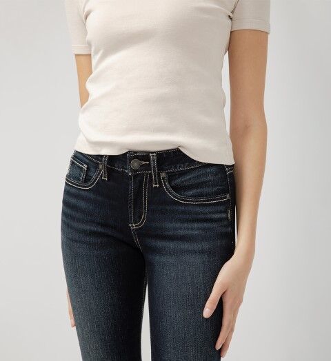 Silver Jeans Co. Women's Suki Mid Rise Slim Bootcut Jeans in Indigo