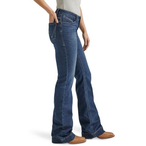 Wrangler Women's Ultimate Riding Jean Willow Mid-Rise Bootcut Jean in Ellery