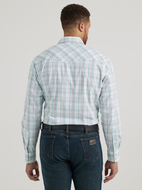 Wrangler Men's 20X Competition Advanced Comfort Classic Fit Long Sleeve Shirt in White