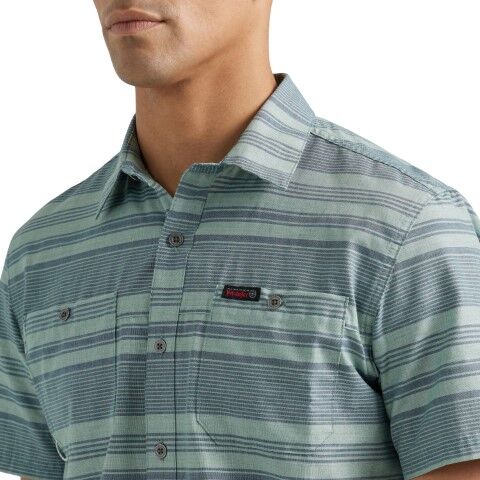 Wrangler Men's ATG X Wrangler Short Sleeve Breeze Shirt in Fade