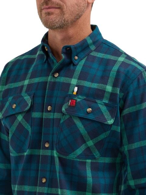 Wrangler Men's Riggs Workwear Foreman Flannel Shirt in Navy Plaid