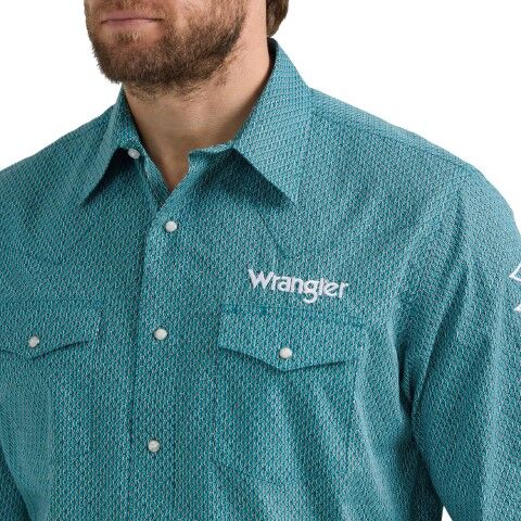 Wrangler Men's Long Sleeve Logo Snap Shirt in Turquoise