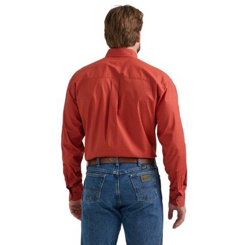 Wrangler Men's George Strait One Pocket Long Sleeve Shirt in Sienna
