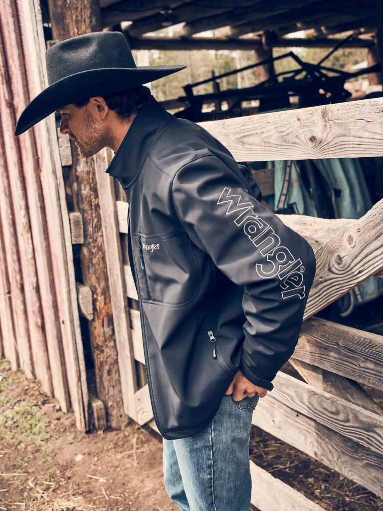 Wrangler Men's Wrangler Trail Jacket in Blackout