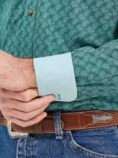 Wrangler Men's Wrangler George Strait Long Sleeve Button Down Two Pocket Shirt in Teal Paisley