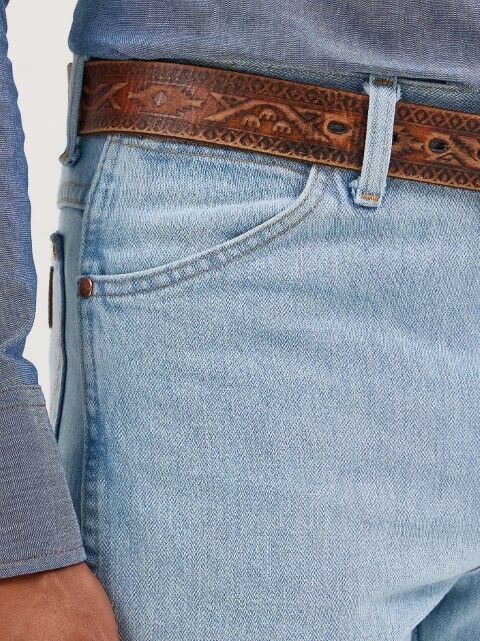 Wrangler Men's Wrangler Cowboy Cut Slim Fit Jean in Bleach
