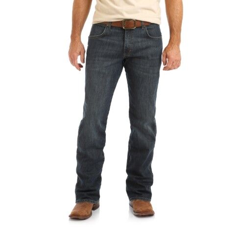 Wrangler Men's Retro Relaxed Fit Bootcut Jean