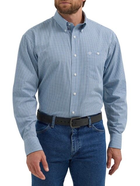 Wrangler Men's Classic Long Sleeve Shirt in Blue