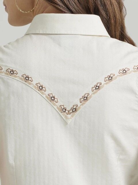 Wrangler Women's Embroidered Western Snap Crop Tank