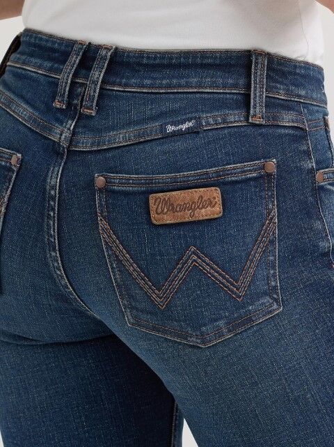 Wrangler Women's Wrangler Retro Mae Mid  Rise Bootcut Jean in Jane