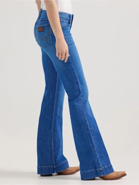 Wrangler Women's Wrangler Retro Mae Wide Leg Trouser Jean in Lucy