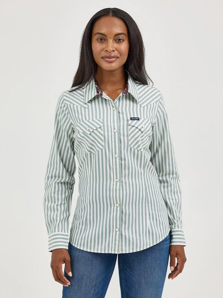 Wrangler Women's All Occasion Western Snap Shirt