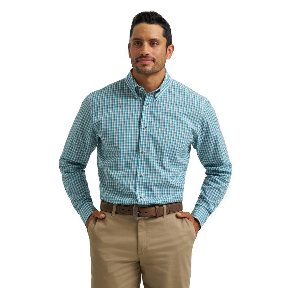 Wrangler Men's Riata Dress Long Sleeve Shirt Assortment