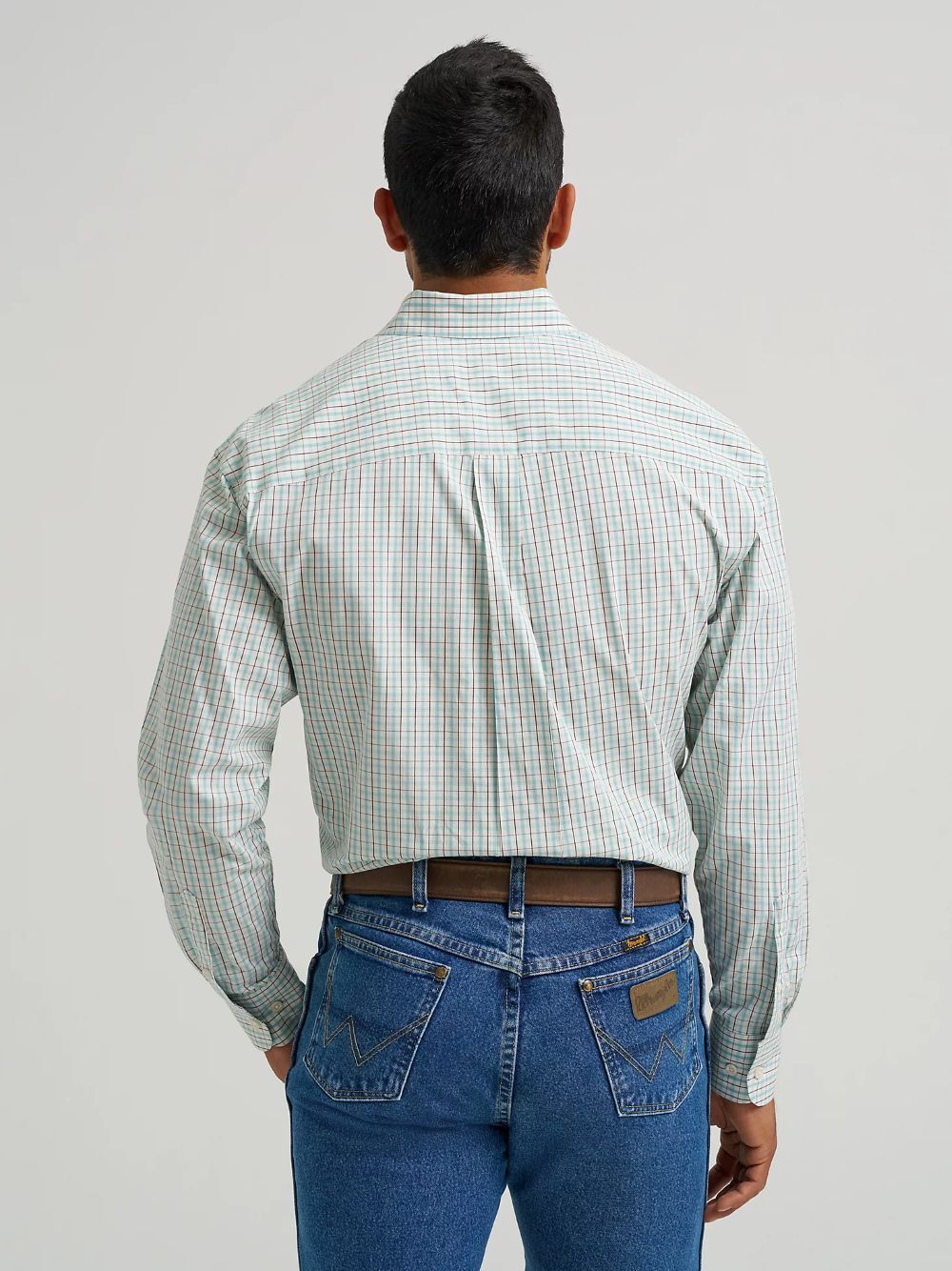 Wrangler Men's George Strait Long Sleeve Button Down One Pocket Shirt