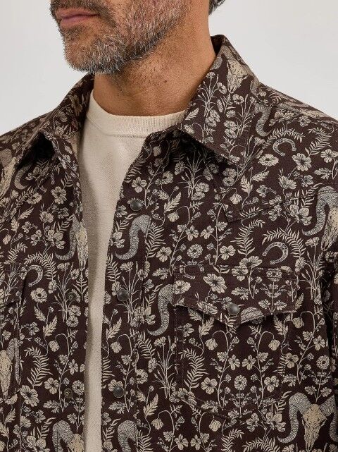 Wrangler Men's Retro Premium Long Sleeve Western Snap Printed Shirt