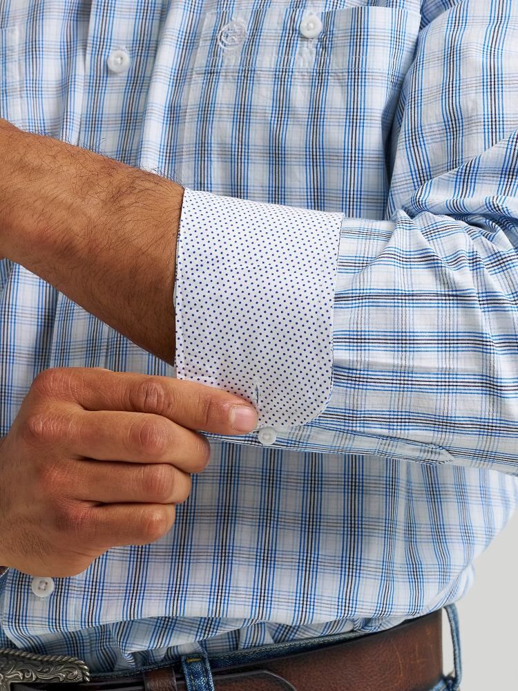 Wrangler Men's George Strait Long Sleeve Button Down Two Pocket Shirt