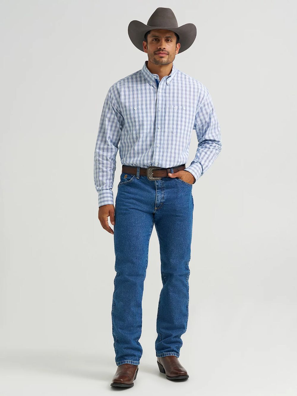 Wrangler Men's George Strait Long Sleeve Button Down Two Pocket Shirt