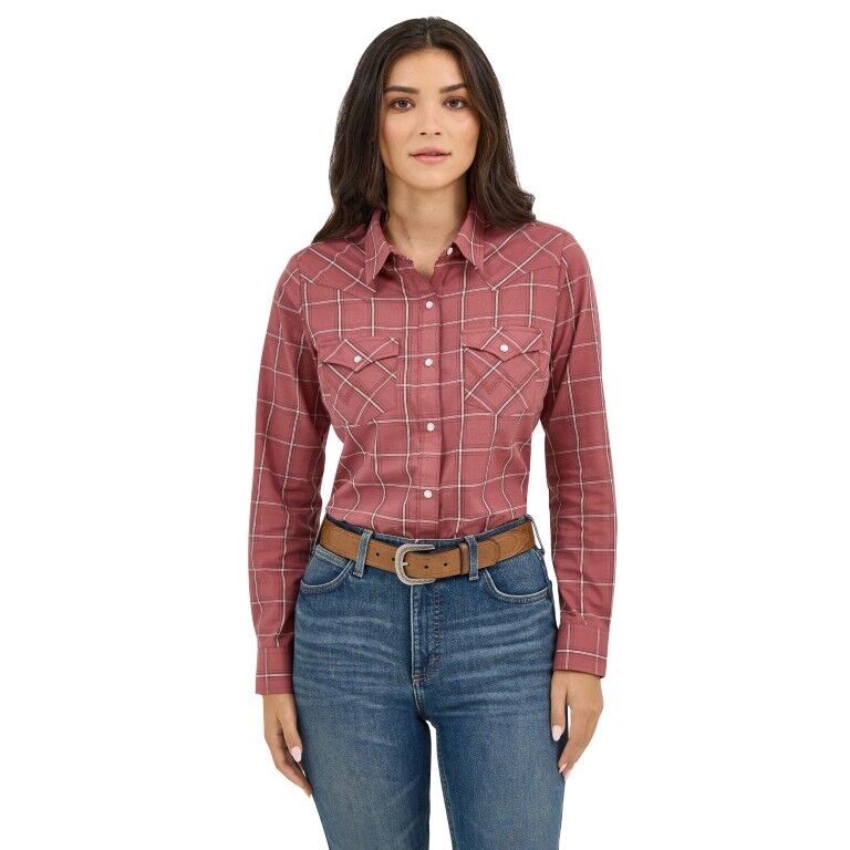 Wrangler Women's Essential Long Sleeve Plaid Western Snap Top