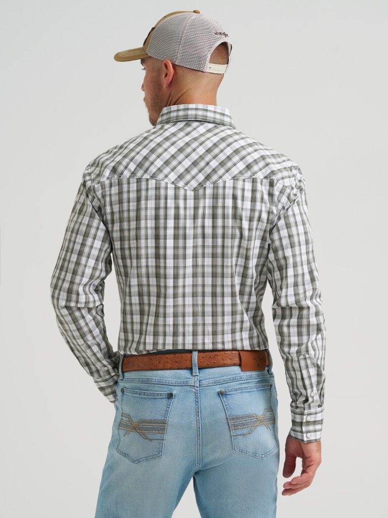 Wrangler Men's 20X Competition Advanced Comfort Classic Fit Long Sleeve Shirt