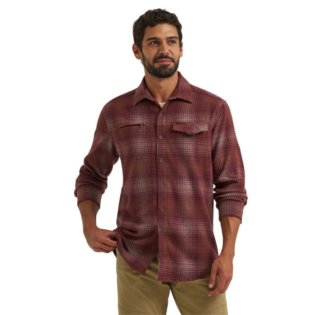 Wrangler Men's ATG Campsite Plaid Shirt