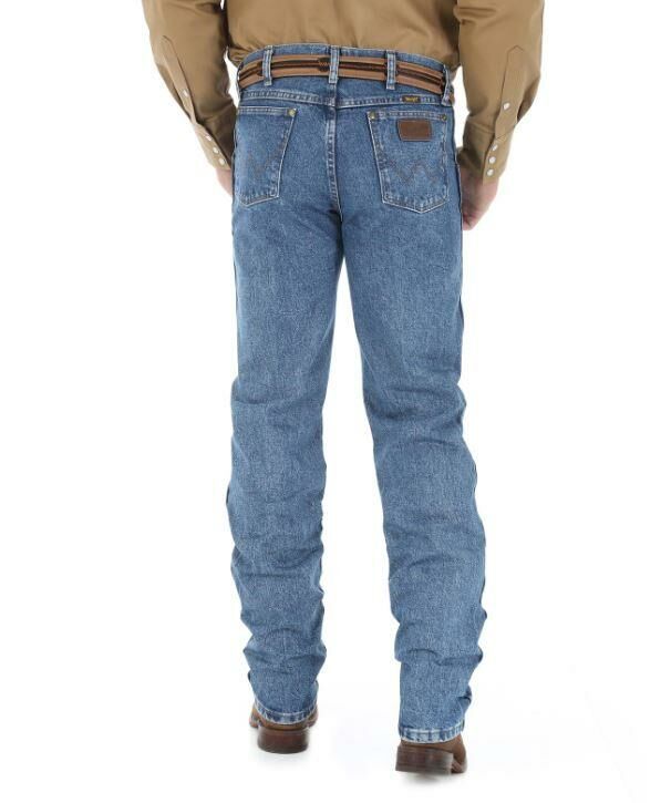 Wrangler Men's Premium Performance Cowboy Cut Regular Fit Jean