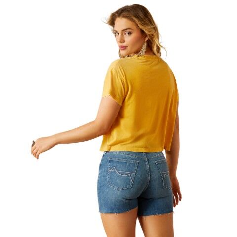 Ariat Women's Gold Rush T-Shirt in Mango Mojito