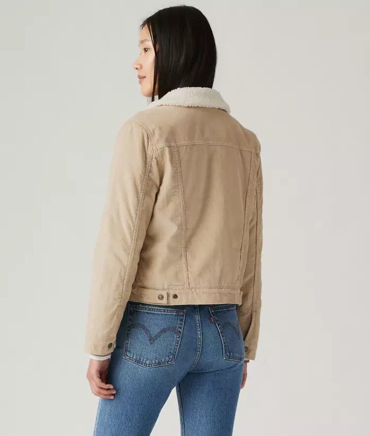 Levi's Women's Original Sherpa Trucker Jacket in Tan