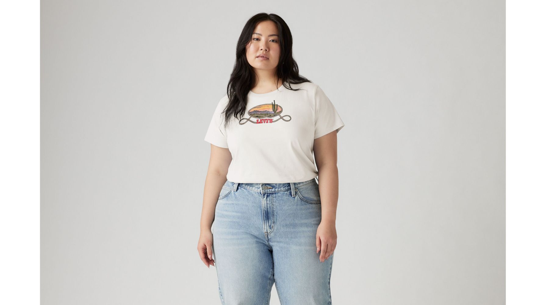 Levi's Women's Perfect Logo T-Shirt