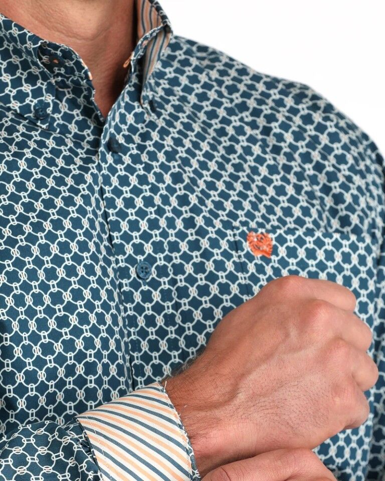 Cinch Men's Classic Fit Long Sleeve Button Down Western Shirt